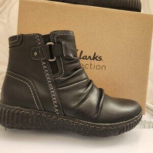 Clarks Black Leather "Caroline Orchid" Boots. NIB. Size 6